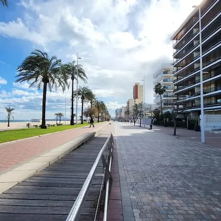 Mallorca 27 アパート *